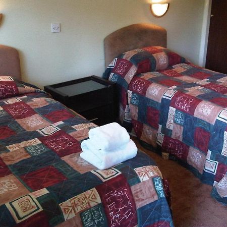 The Moorings Hotel Sevenoaks Room photo
